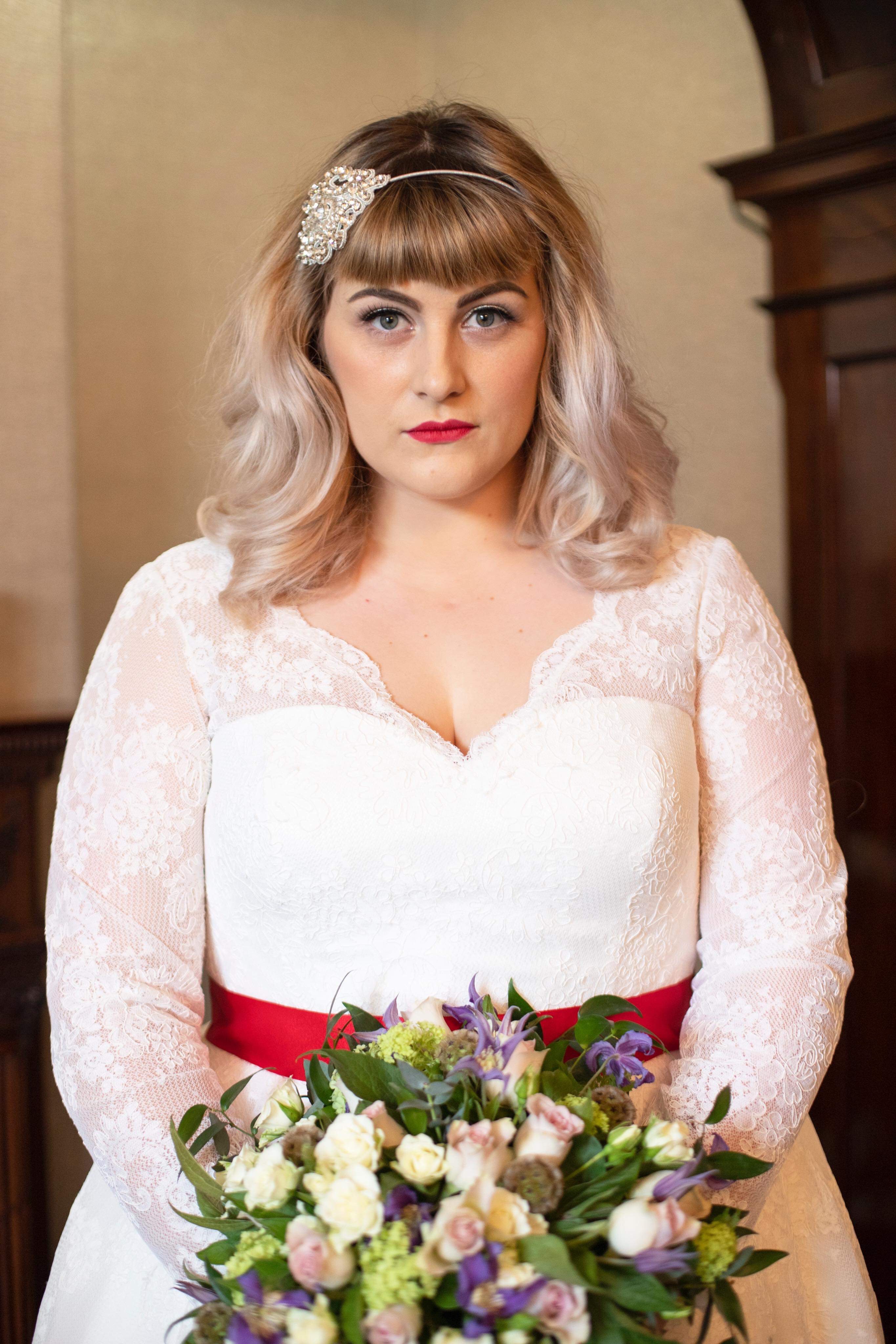 Bridal hair vintage